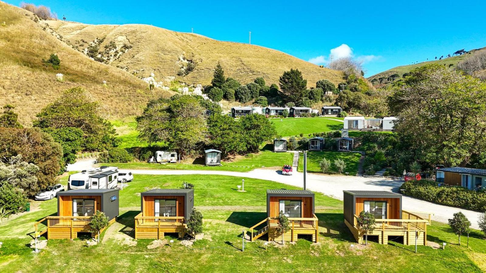 Tatapouri Bay Hotel Gisborne Buitenkant foto