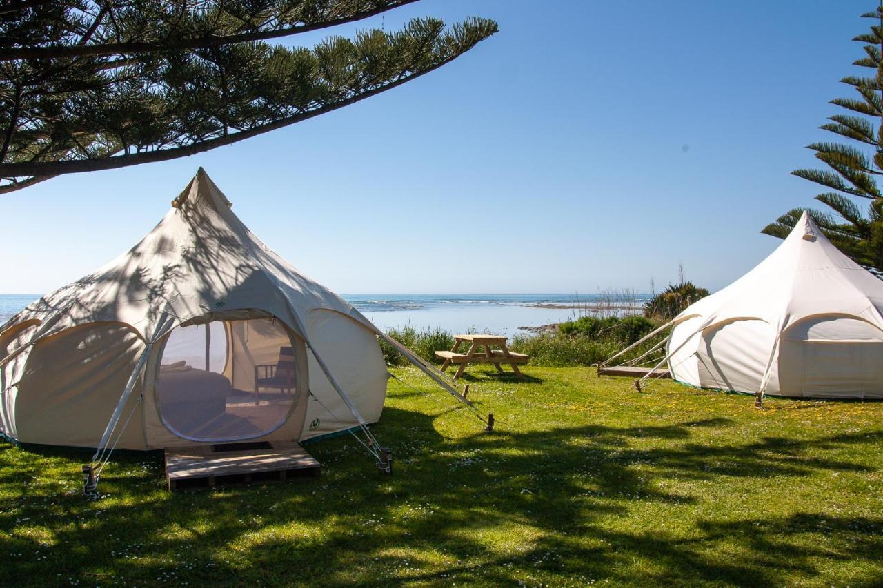 Tatapouri Bay Hotel Gisborne Buitenkant foto